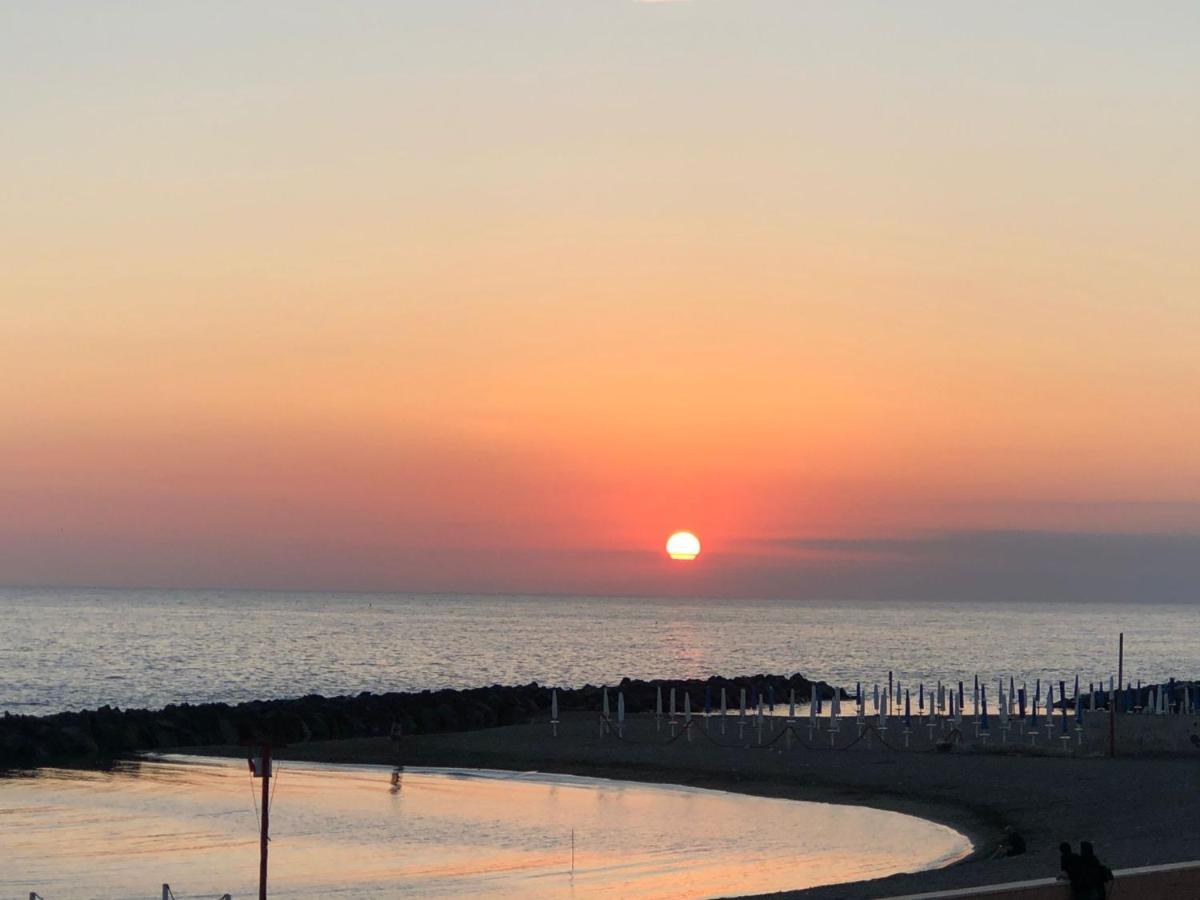 Bed and Breakfast Il Granello Fiumicino Exterior foto